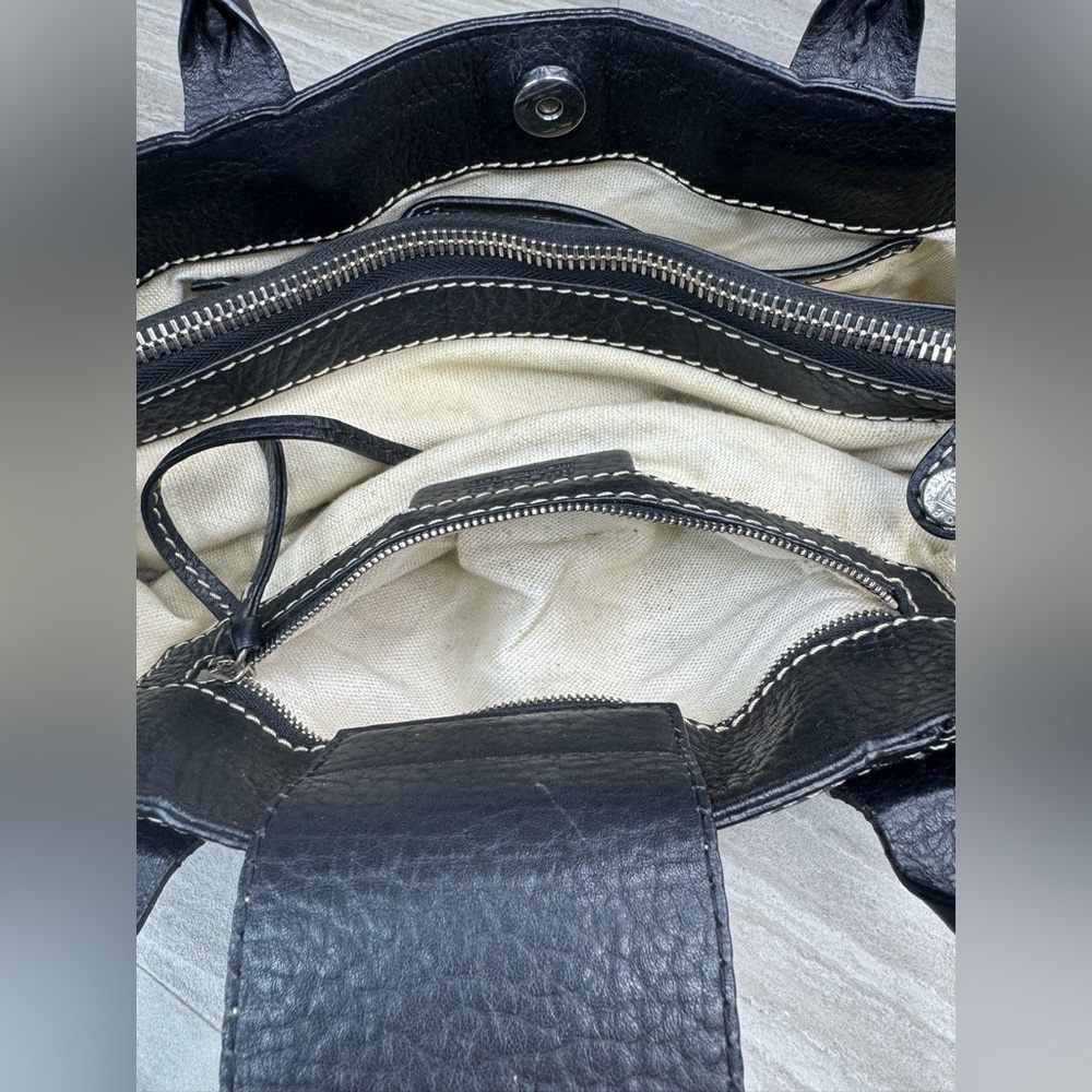 Y2K MICHAEL Michael Kors Greenwich Black Pebbled Leather Vintage Barrel Bag - Picture 8 of 13